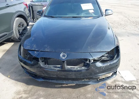 2016 BMW 320I xDrive z USA, uszkodzony, nr VIN WBA8A3C57GK690219